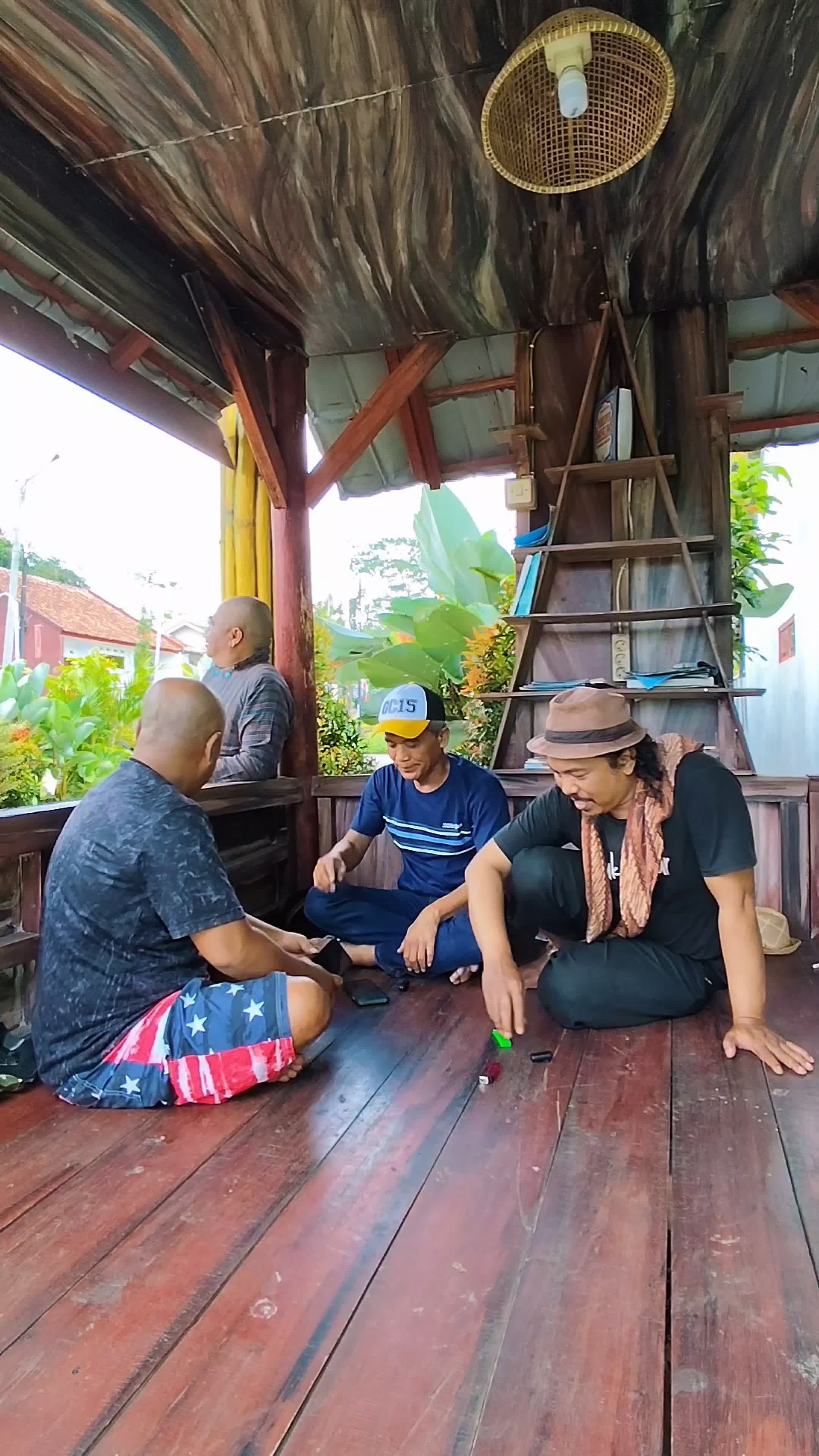 Ribut ka warung  #RCTIPlus  #komedi 