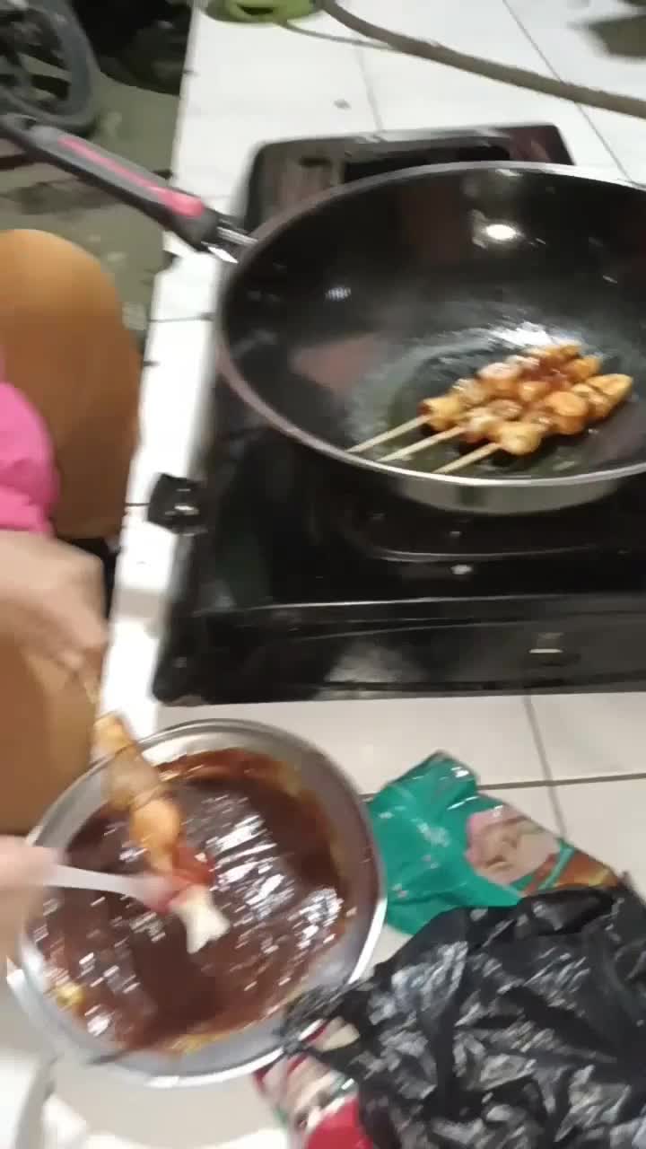 keluarga nya kurang lengkap karena gak ada yg mudik
 #minivlog 