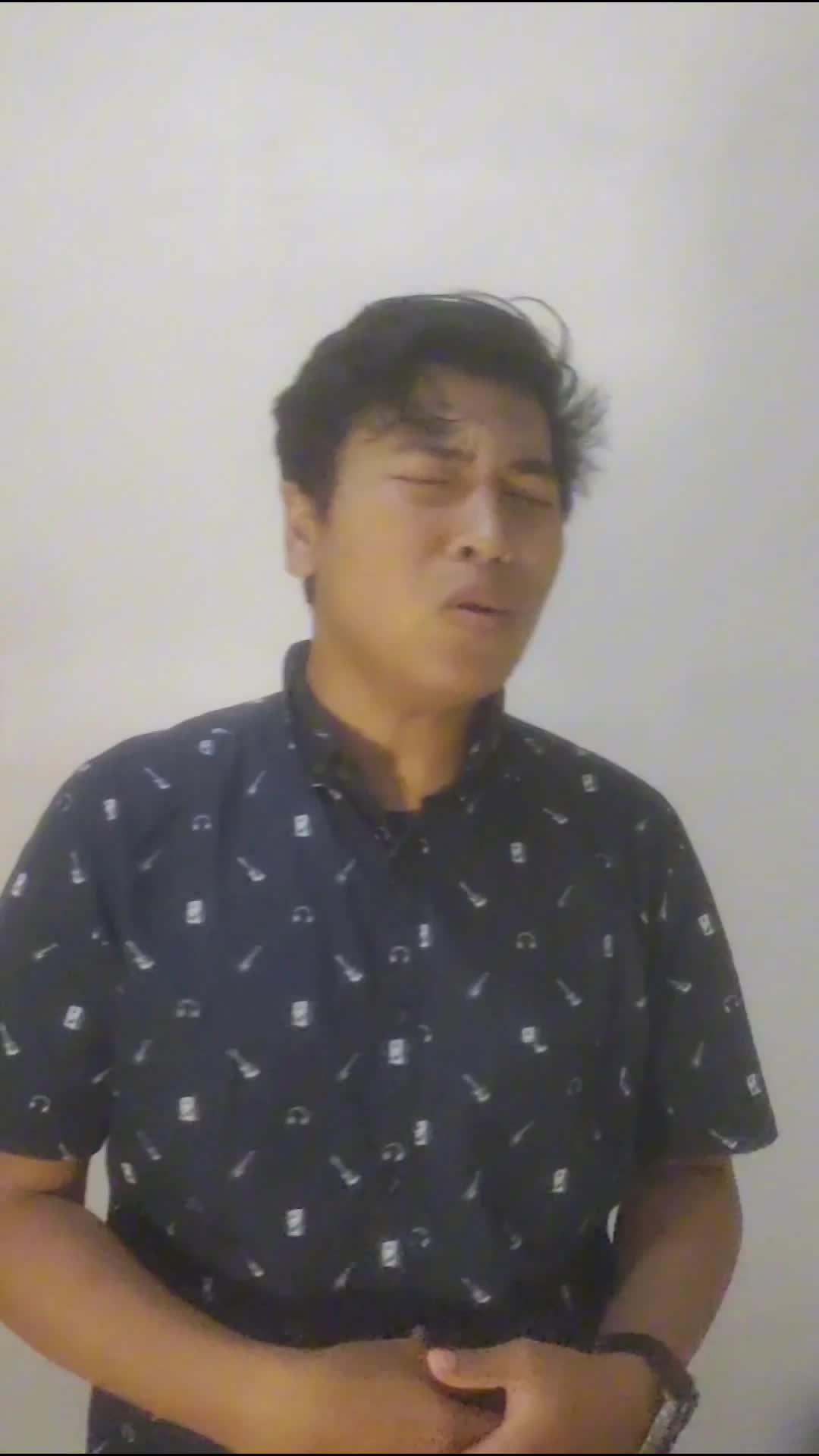 IDOL_XIV Fajri 22 Thn Bandung Lesung Pipi - Raim Laode