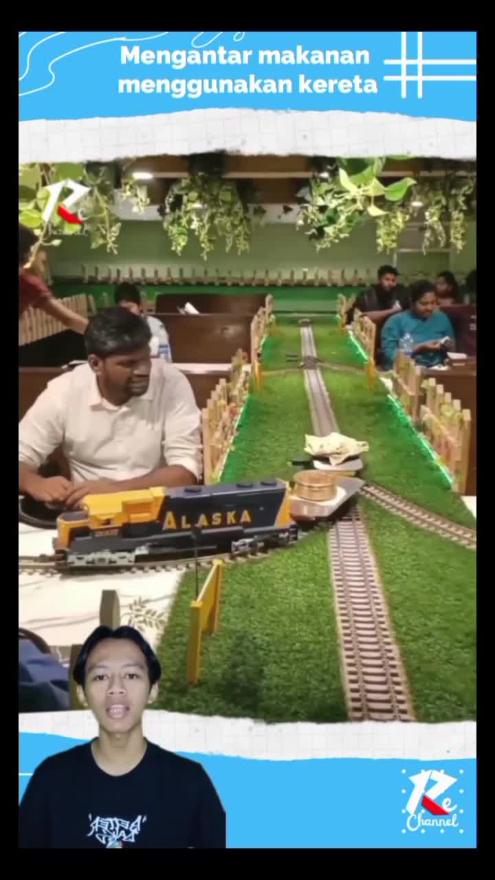 mengantar makanan menggunakan
miniatur kereta api
#RCTIPlus 
#RCTIoke 
#HOTrctiplus 
#fypシ゚viral 
#1TRENDING
#shortplus 
#faktarandom 
#shor