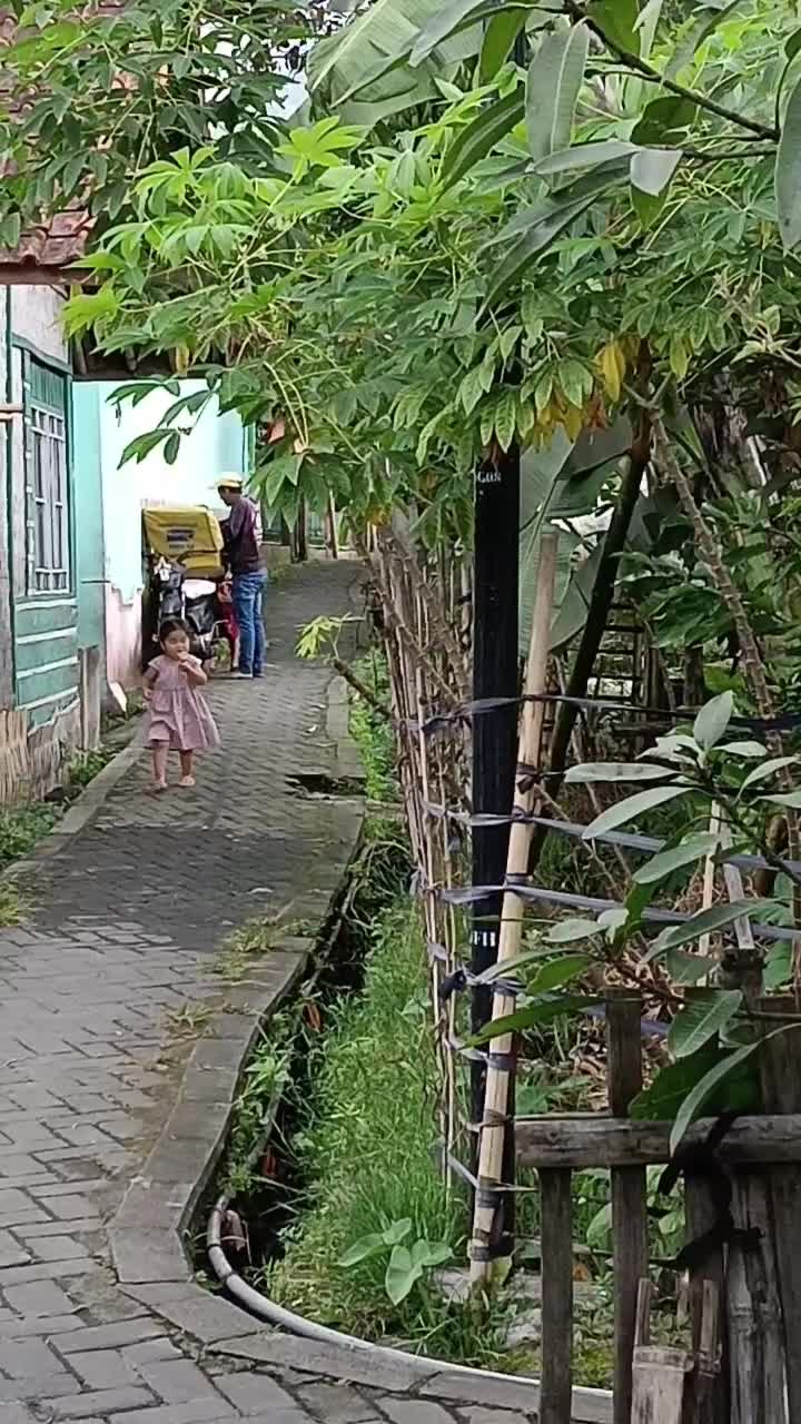 lihat ponakan yang lagi belajar jajan sendiri  #short  #HOTrctiplus  #RCTIPlus  #fyp 