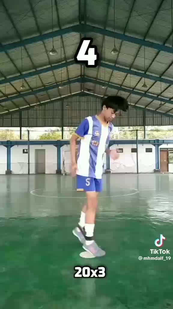 latihan tendangan keras  #futsal 