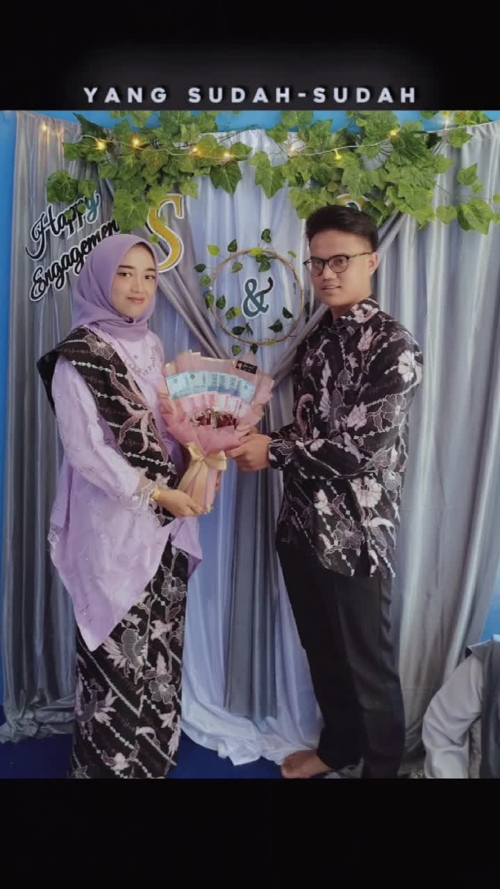 finally 💍🩷
 #engagement #tunangan #bestmoment8juni2025  #beranda  #fypシ゚viral 