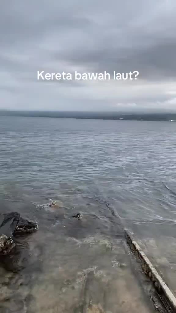 kereta bawah laut