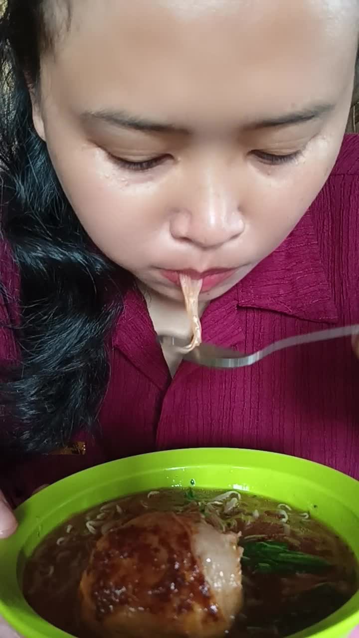 bakso sepuluh ribu saja gaes