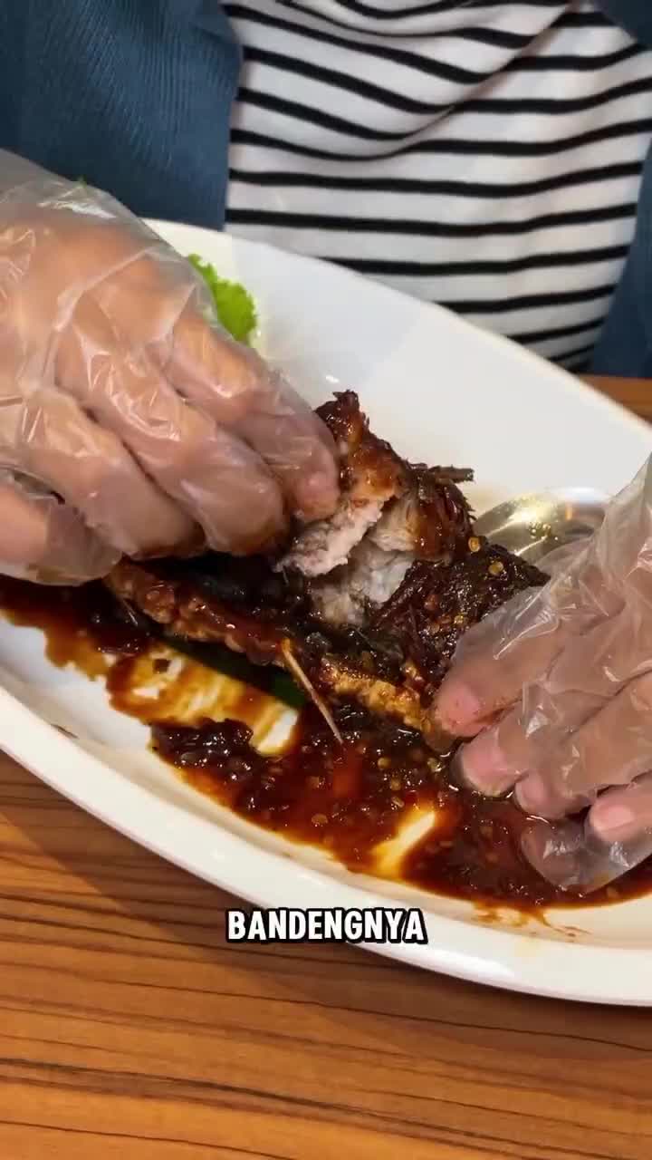 Aroem Bogor
#aroeambogor #bogor #kulinerbogor #kulinerenak #masakanbogor #masakanviral #viral #mukbang #fyp #like #follow 