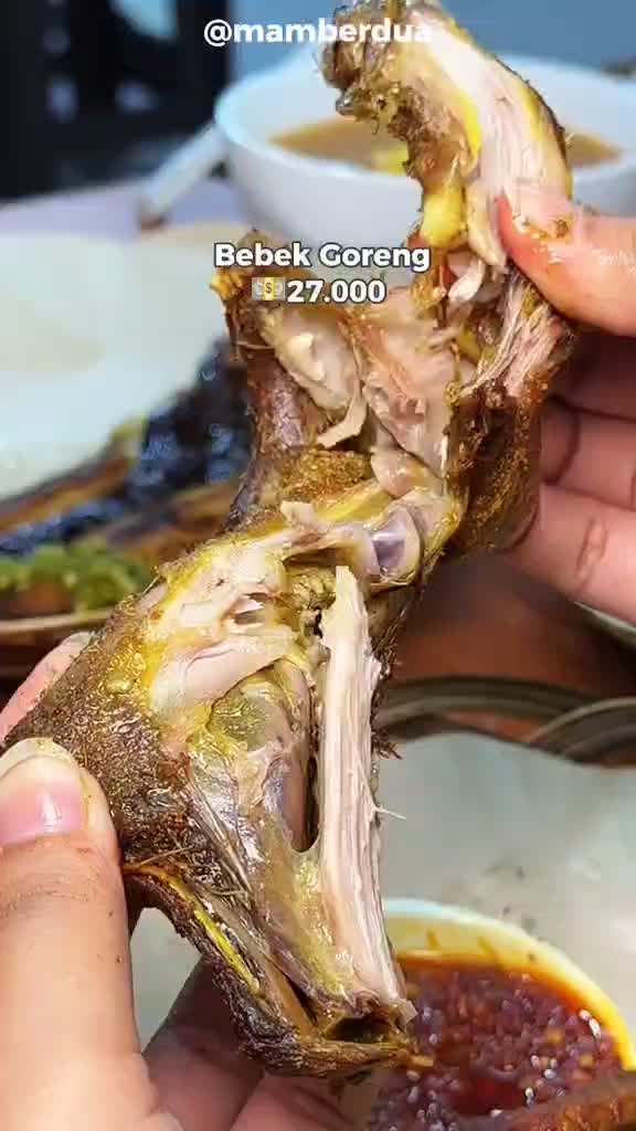 AYAM CABE IJO ENAK DI DEPOK FREE REFILL NASI & ES TEH️