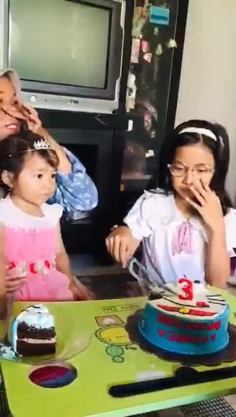 happy birtday adek sayang
#ulangtahun 
