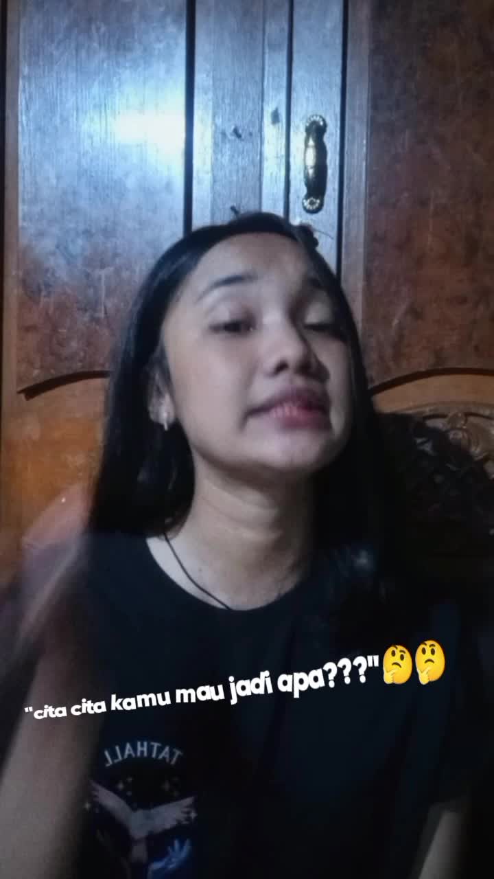 IDOL_XIV : THALIA TRI BERNADET, 18 TAHUN, BEKASI, JATUH HATI - RAISA