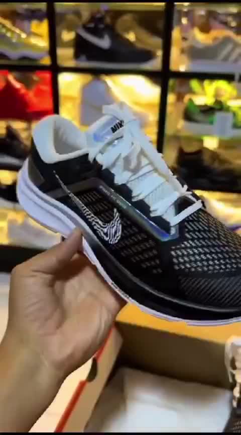 sepatu fashion