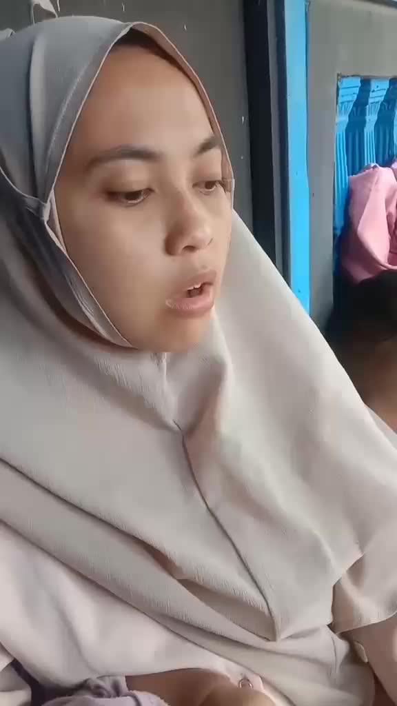 katanya surat suara di cobolos terus la istri gak di coblos coblos🤣🤣 #trending  #komediSunda 
