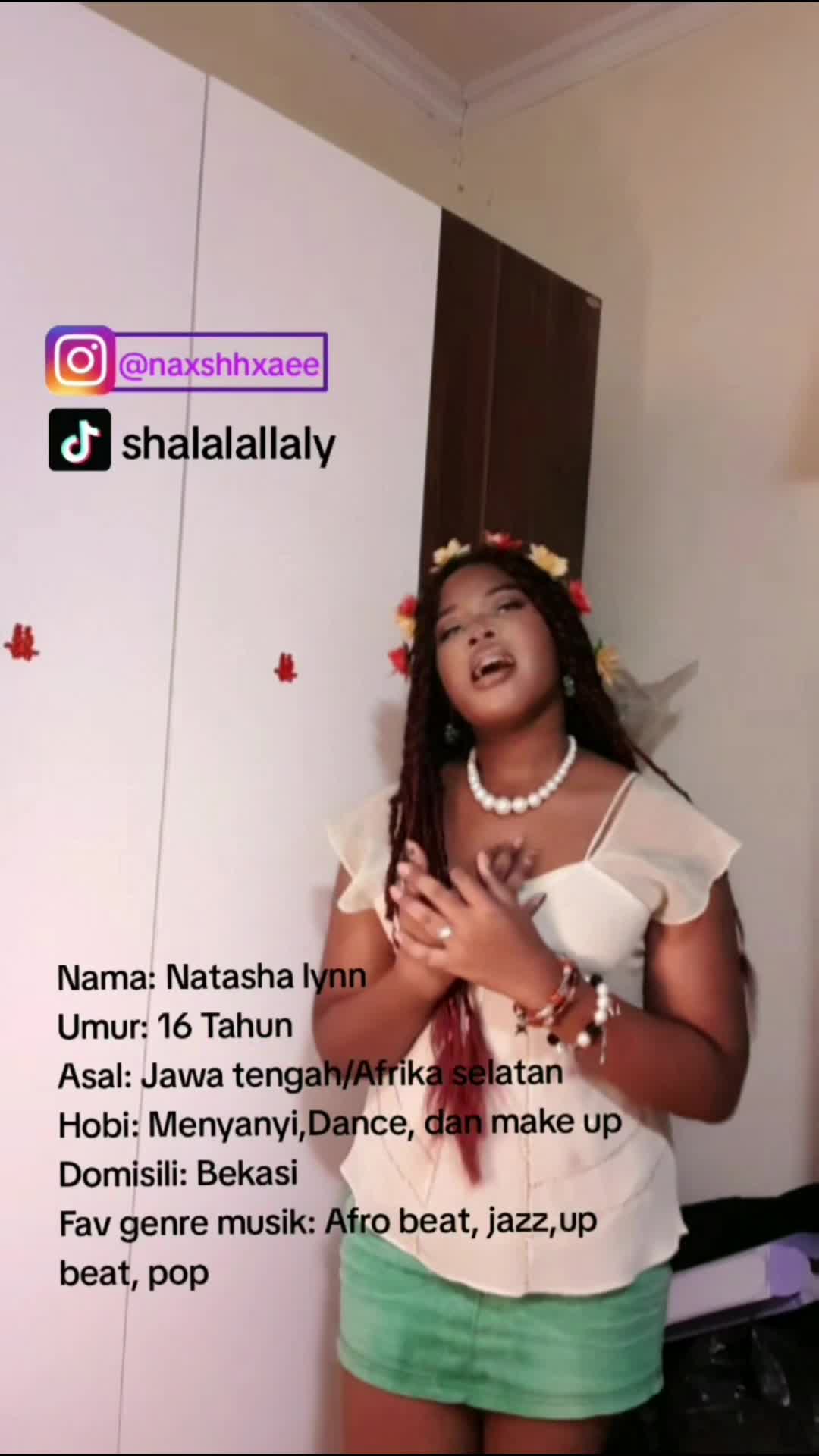 IDOL_XIV 
Nama: NATASHA LYNN 
Umur: 16 TAHUN 
Domisiki: BEKASI 
JUDUL LAGU: JANJI KITA -MAHALINI & NUCA
 #indonesianidol