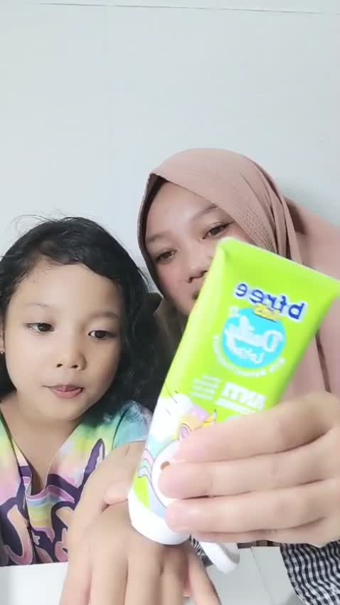 review lotion anak #LotionAmanDigunakankapansaja 