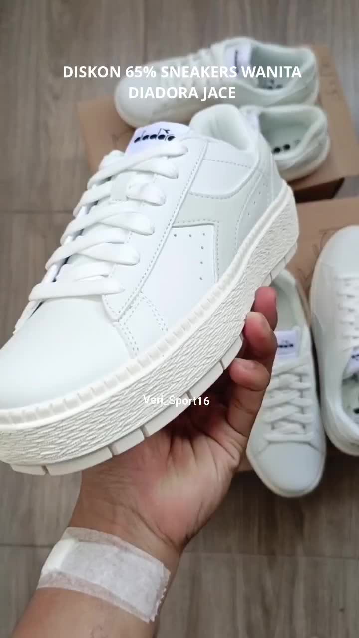 DISKON 65% SNEAKERS WANITA.
DIADORA JACE.
Rp.699.000 JADI Rp.250.000.

VERI SPORT ORIGINAL GAK HARUS MAHAL.
ORDER KLIK 👇

WA : 085227843535
