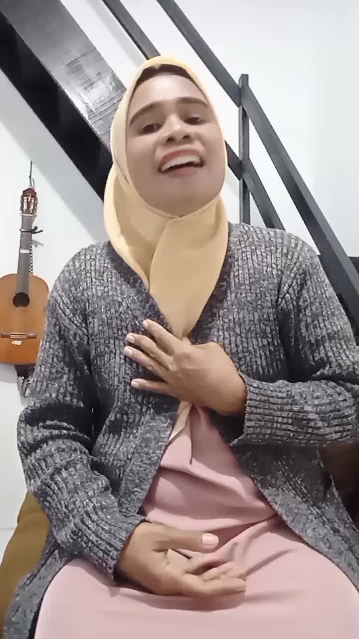 KDI 2024 . Nama : Feronika Rumakey. asal daerah : Maluku. umur:  26 THN. judul lagu: Mawar putih. #onlineaudition KDI 2024