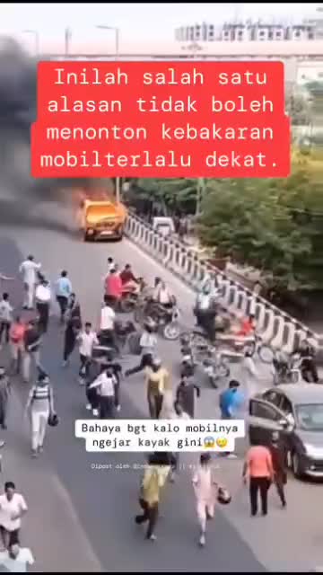 kebakaran malah ditontonin