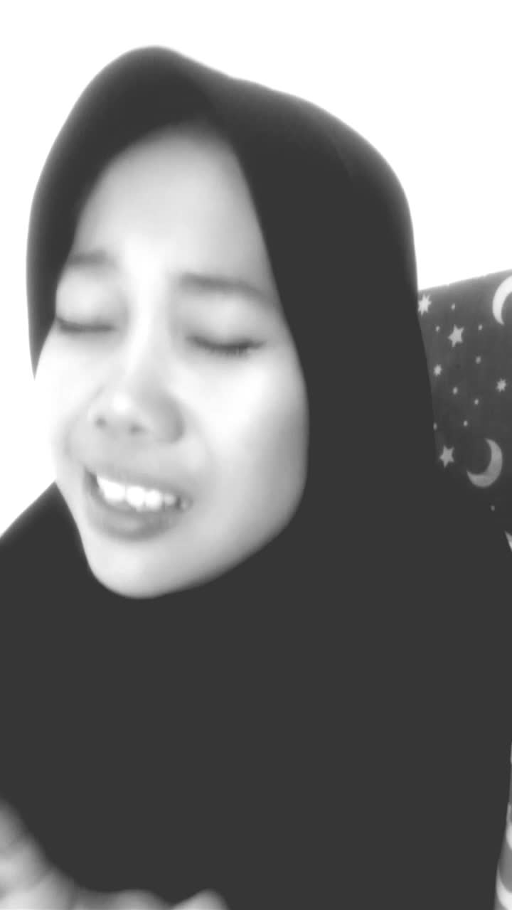payung Hitam 

 #AudisiOnlineKdi2025