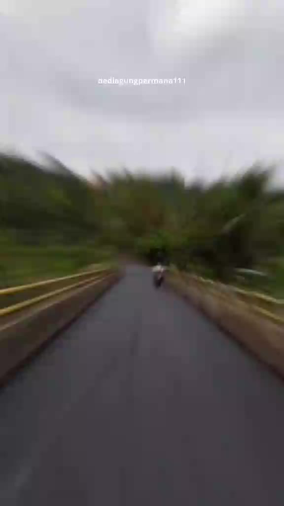 Jalan Situbatu Cikembang Kota Banjar Sudah Mulus Kembali
langsung di resmikan oleh pa walikota Banjar Jawa barat  #kotabanjar#RCTIPlus#HOTrc