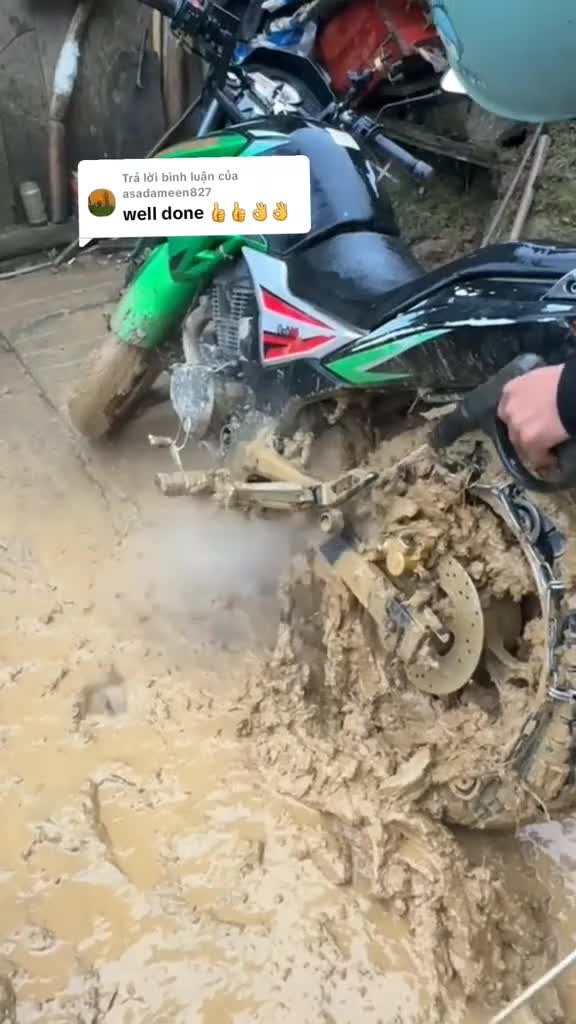 semprotan air nya begitu kencang 