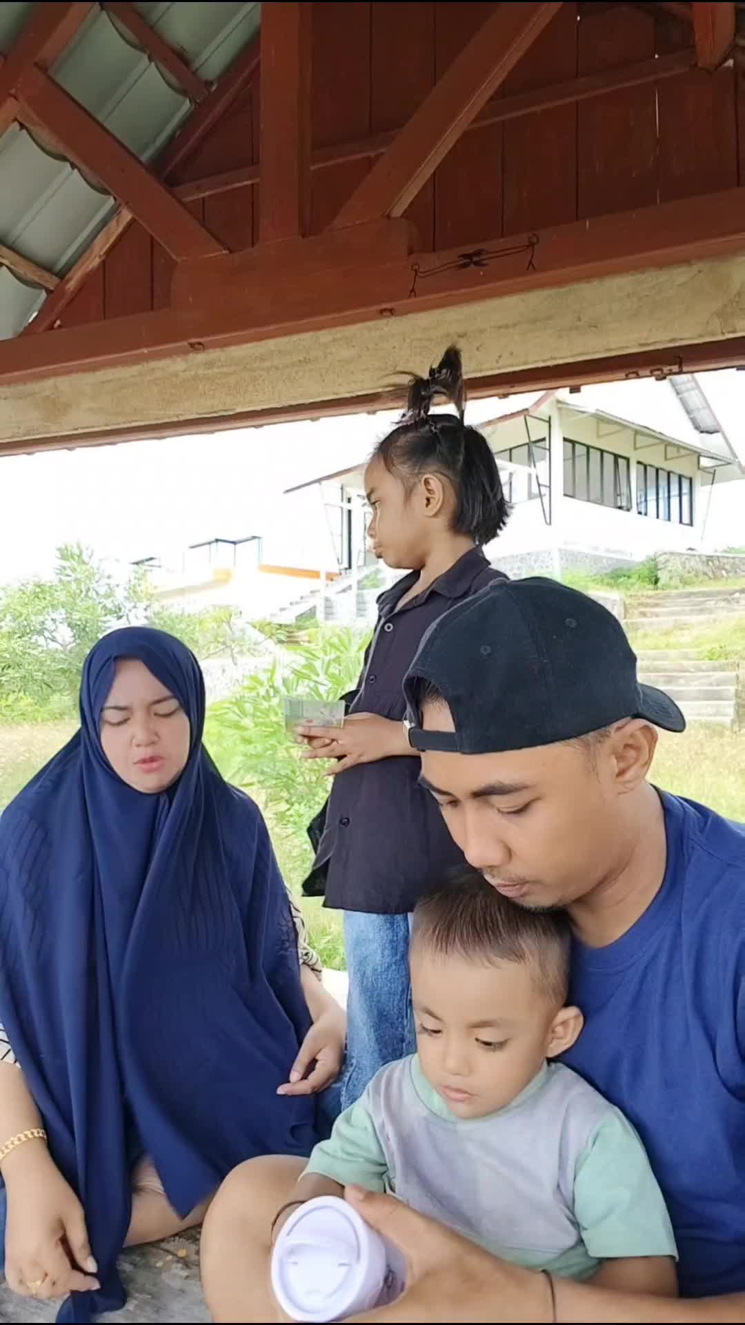 Cumi-cumi jadi cuma-cuma ? #videolucu 