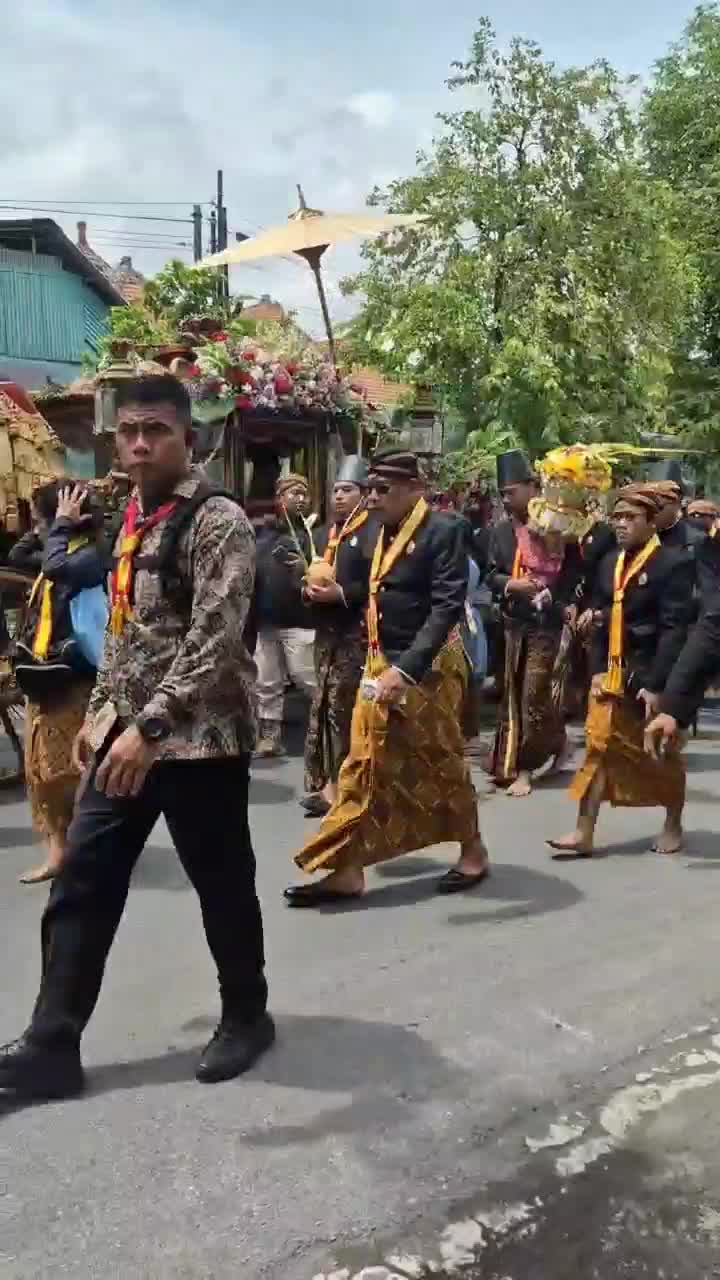 Kirap Raja Kraton Solo #surakarta#raja#kraton#fyp#