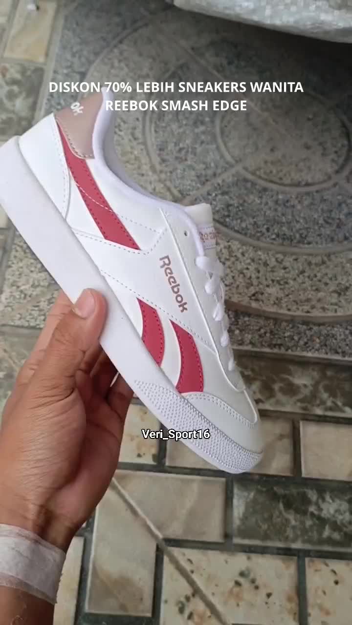 DISKON 70% LEBIH SNEAKERS WANITA.
REEBOK SMASH EDGE.
Rp.899.000 JADI Rp.275.000.
SIZE 37(23,5CM)

VERI SPORT ORIGINAL GAK HARUS MAHAL.
ORDER
