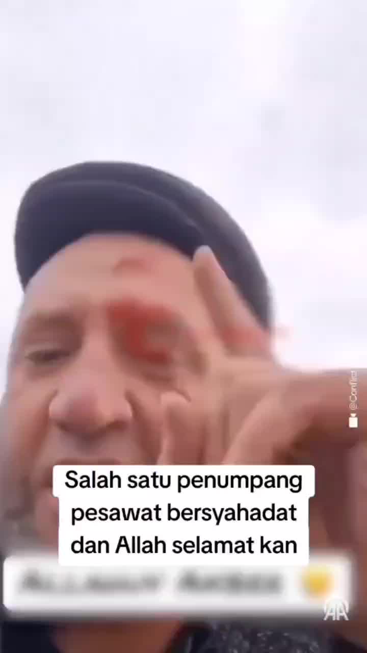 KUASA اَللّهُ PENUMPANG AZERBAIJAN AIRLINES SELAMAT 

#beritaviral #viralvideo #azerbaijan