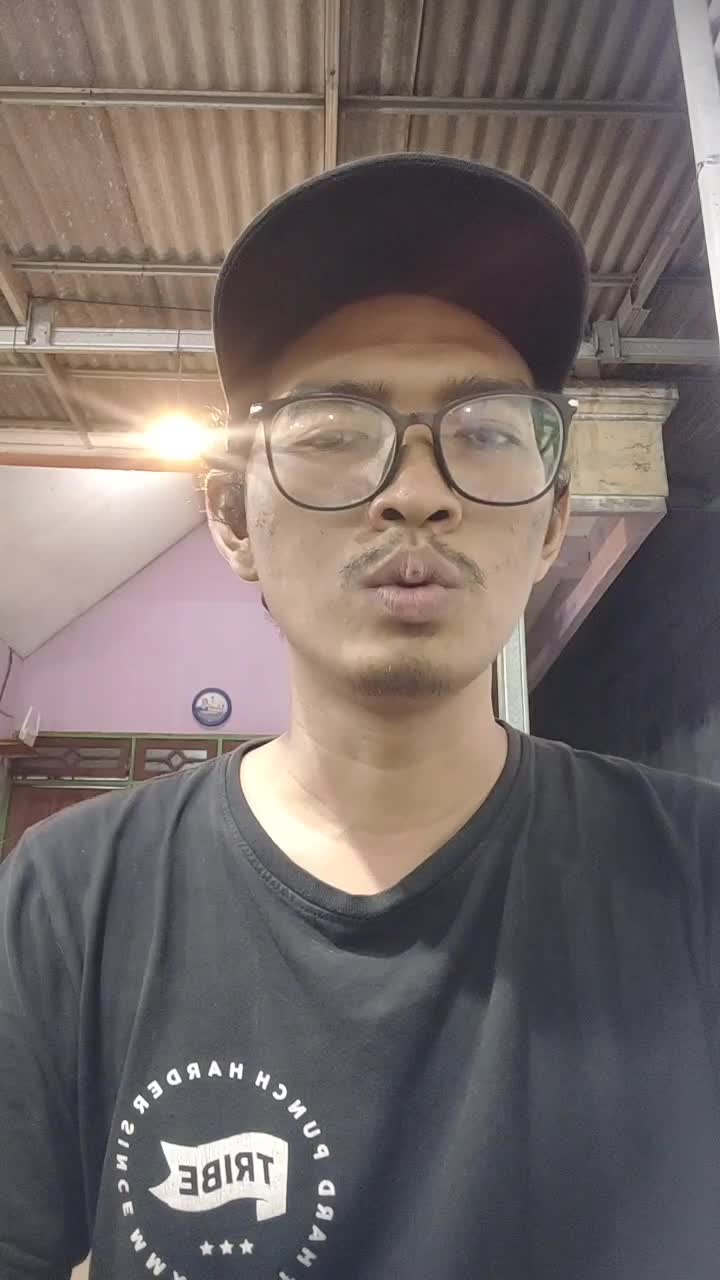  #audisionlineIndonesianidol 
maap video seadanya😔