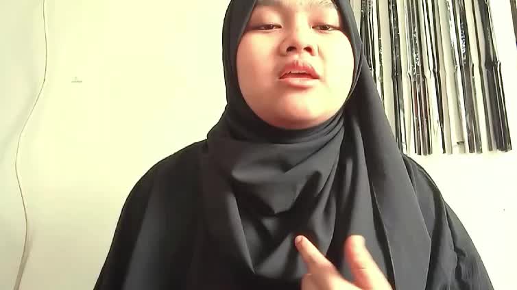 IDOL_XIII nama saya Viola Fitri Amelia usia 17 tahun domisili Kabupaten Agam Judul lagu Bukti-Virgoun