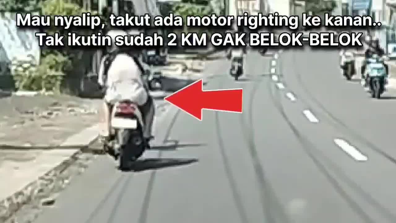 Sein kanan belok kiri