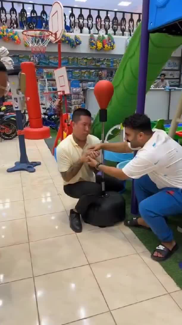 #76 Apes apes😂😂😂