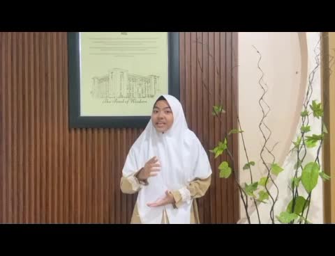 CMI_INEWS SITTI IZZAH MAULIDINY 19 PAMEKASAN  BESARNYA KASIH SAYANG NABI MUHAMMAD PADA UMMATNYA
