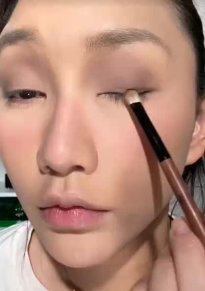 tutorialmakeup #Fashiondanmakeupalaliburan 