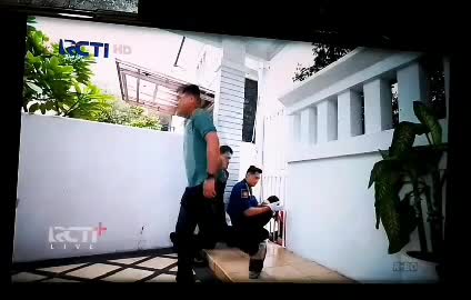 adegan mencintaimu sekali lagi 