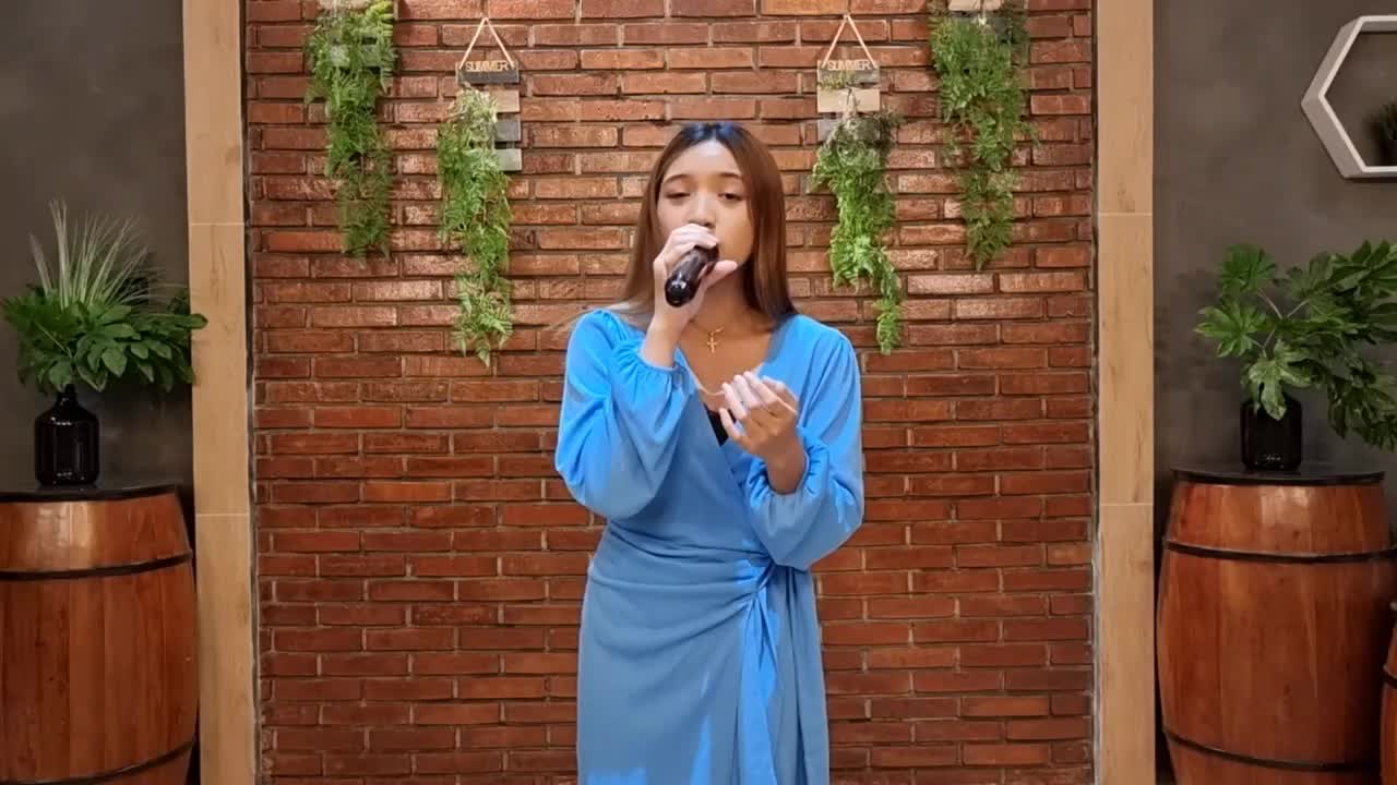 IDOL_XIII AGNESIA TALLIA 17 SEMARANG SEBUAH RASA