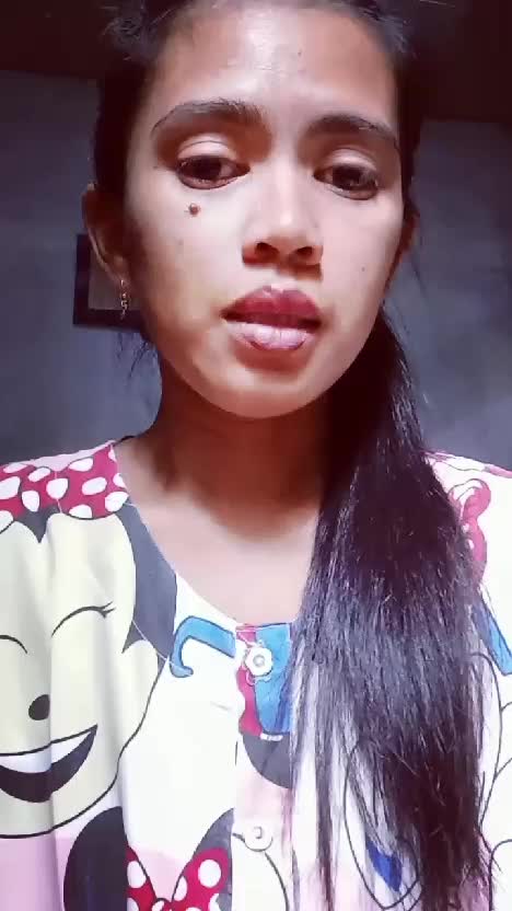 Nama; Nurhafidah asal dari Bogor. usia; 29th. hobi; menyanyi #AudisiOnlineKDI2024