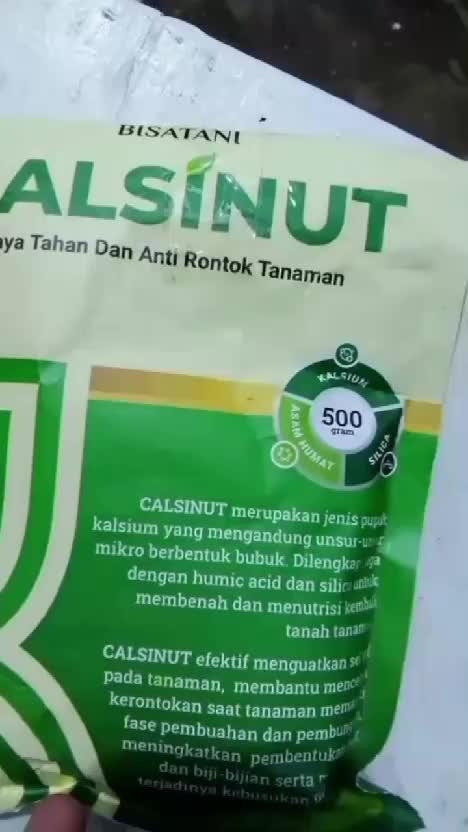 Pupuk kalsium plus Asam humat ya Calsinut aja #calsinut #bestgardeningproducts #rekomendasipupuktanamanyangterbaik #kebunshaka  