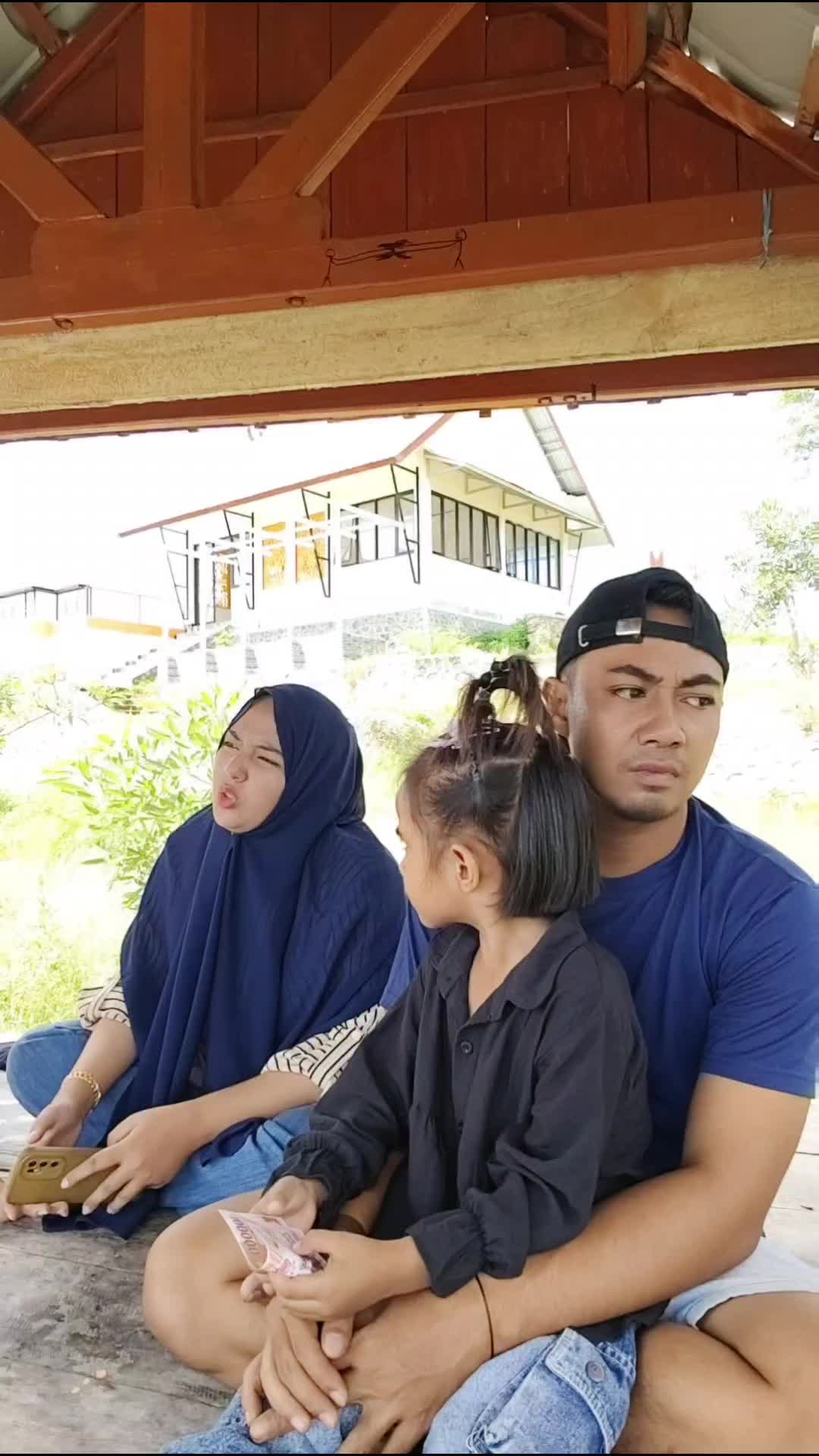 Musyawarah dulu sama papa mu ? #videolucu 