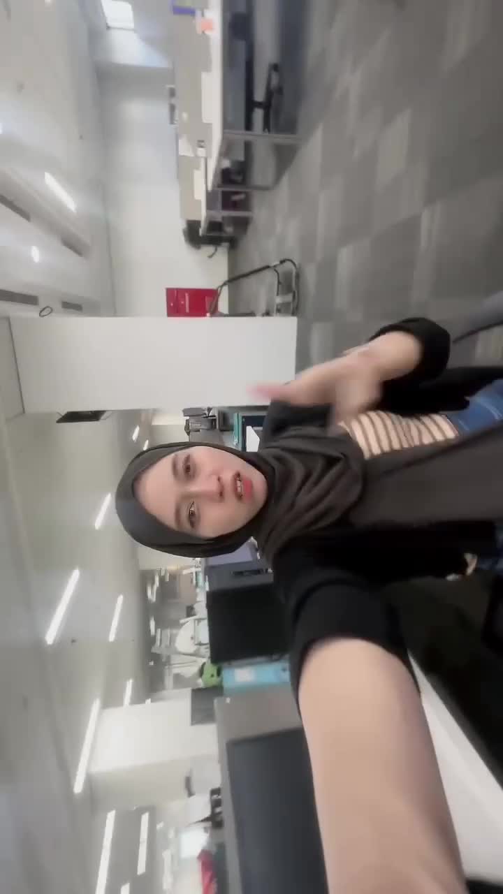 Kita Langsung se-arah pa ngana 💕

 #trending  #fyp  #Viral  #funny  #funnyvideo #bestfriendonline  #Bestfriend 