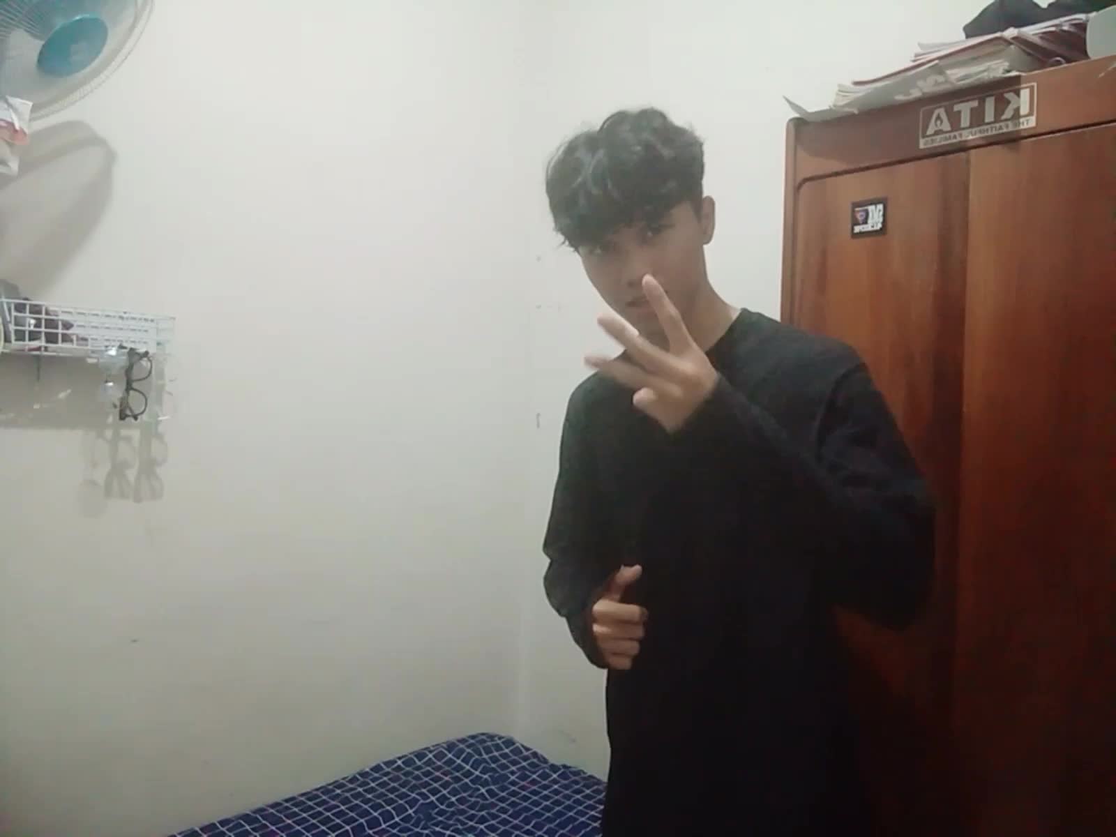 IDOL_XIV ALVATAR PUTRA HARTAYAN/IAN 17 TAHUN JAKARTA SELATAN BUKAN DIA TAPI AKU-ALAMAK-123456