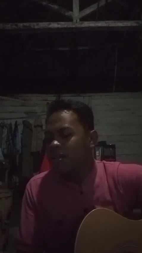 IDOL_XIV DIKA SEPTIANTO  21  BOJONEGORO BENCI UNTUK MENCINTA