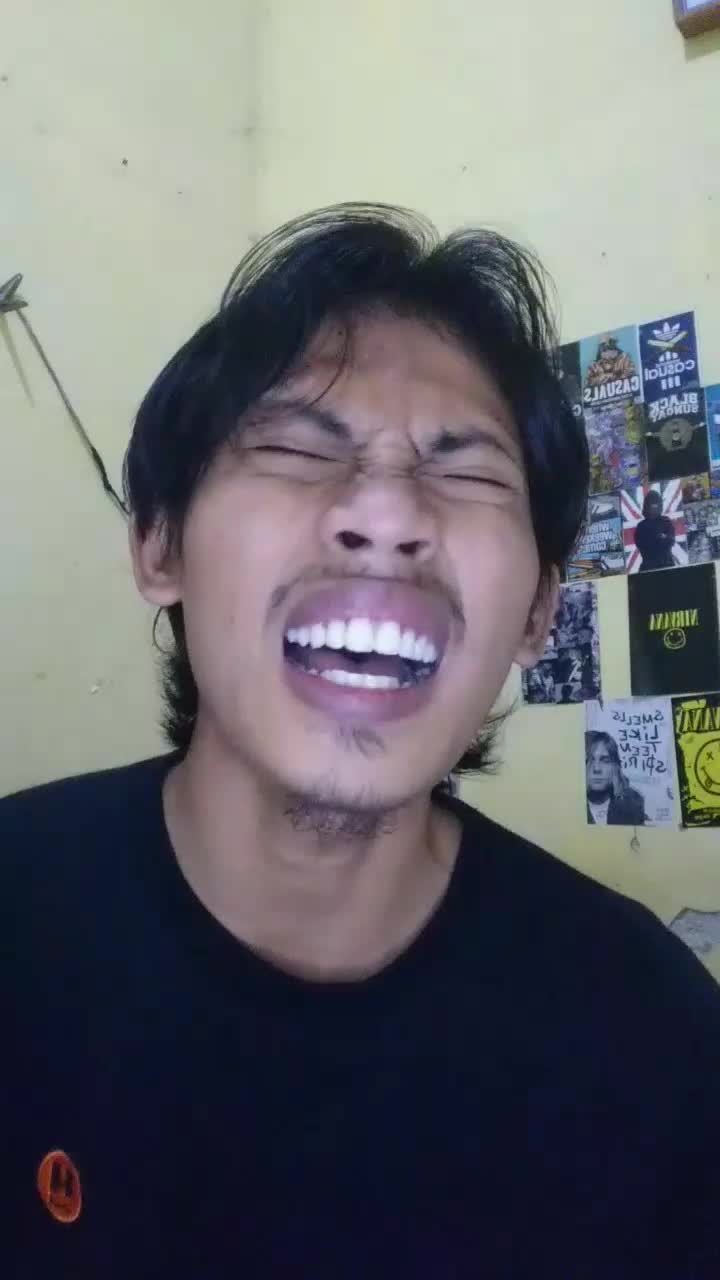 IDOL_XX Rahman fuji winata 24thn Sukabumi Ucamp Melangkah 