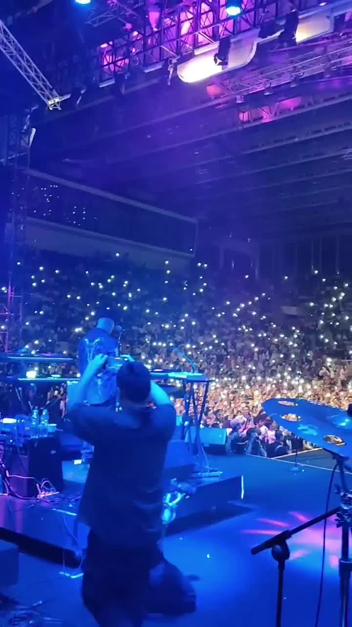Begini suasana band Legend manggung Dewa19