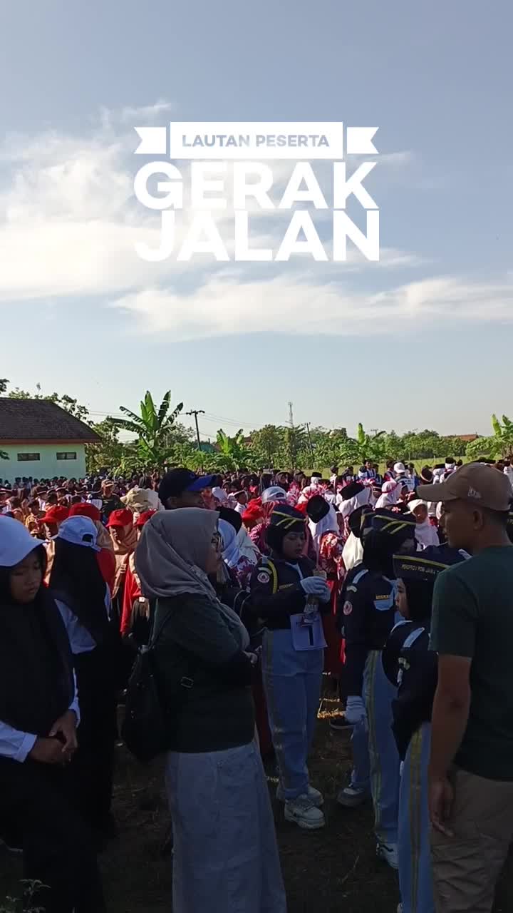 Lautan Peserta Gerak Jalan 