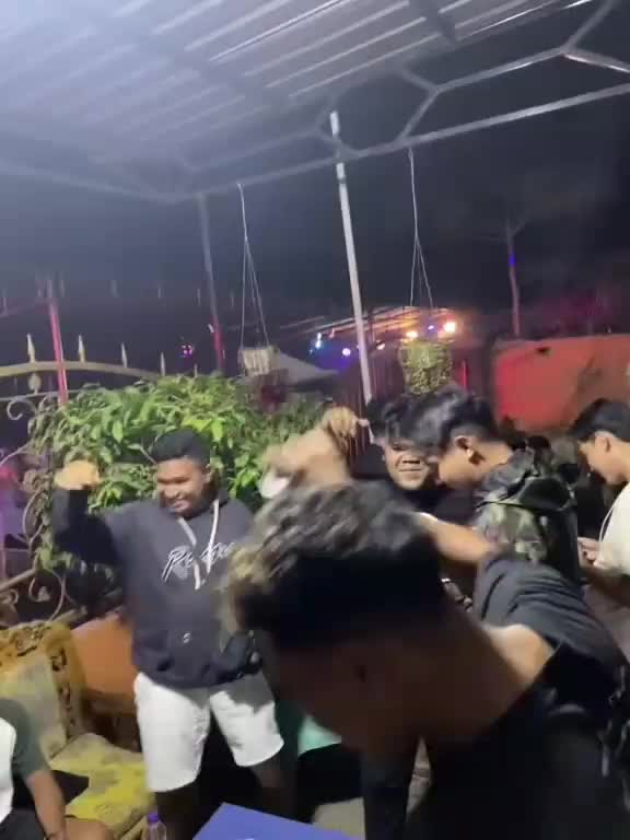 party
#HOTrctiplus 
#LaguViral 