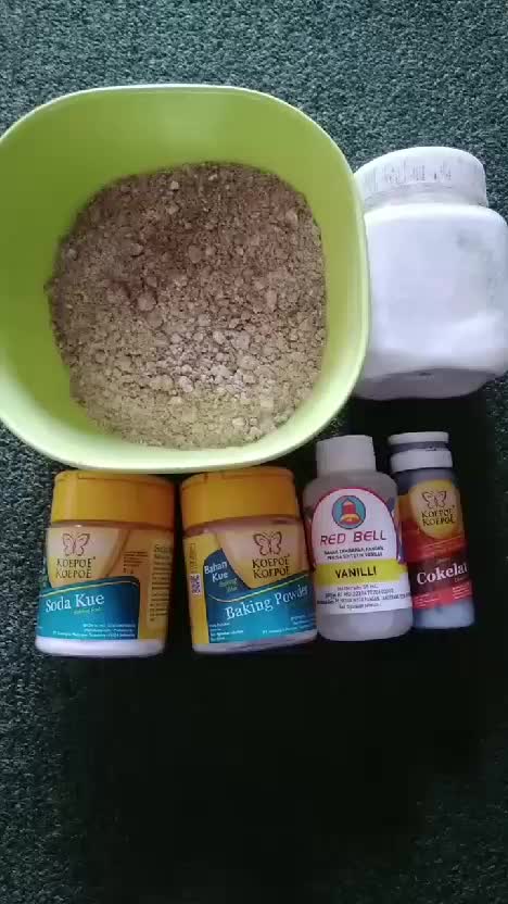 brownis lumer
part 1
5 sdm gula pasir,¼ sdt SP,1 butir telur
5 sdm terigu,1 sdm coklat bubuk,¼ sdt garam,¼ sdt baking soda,¼ sdt soda kue,1 