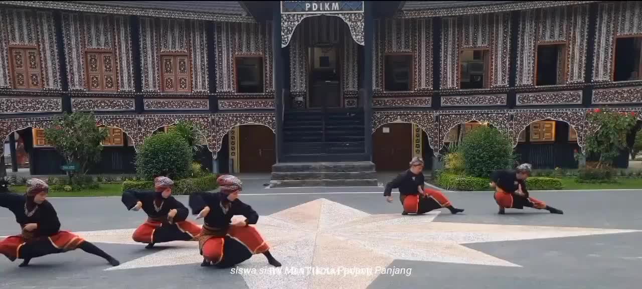 ADIGTV2024_BATIKAMJAJAK_PADANGPANJANG_mirachelaadrian@gmail.com