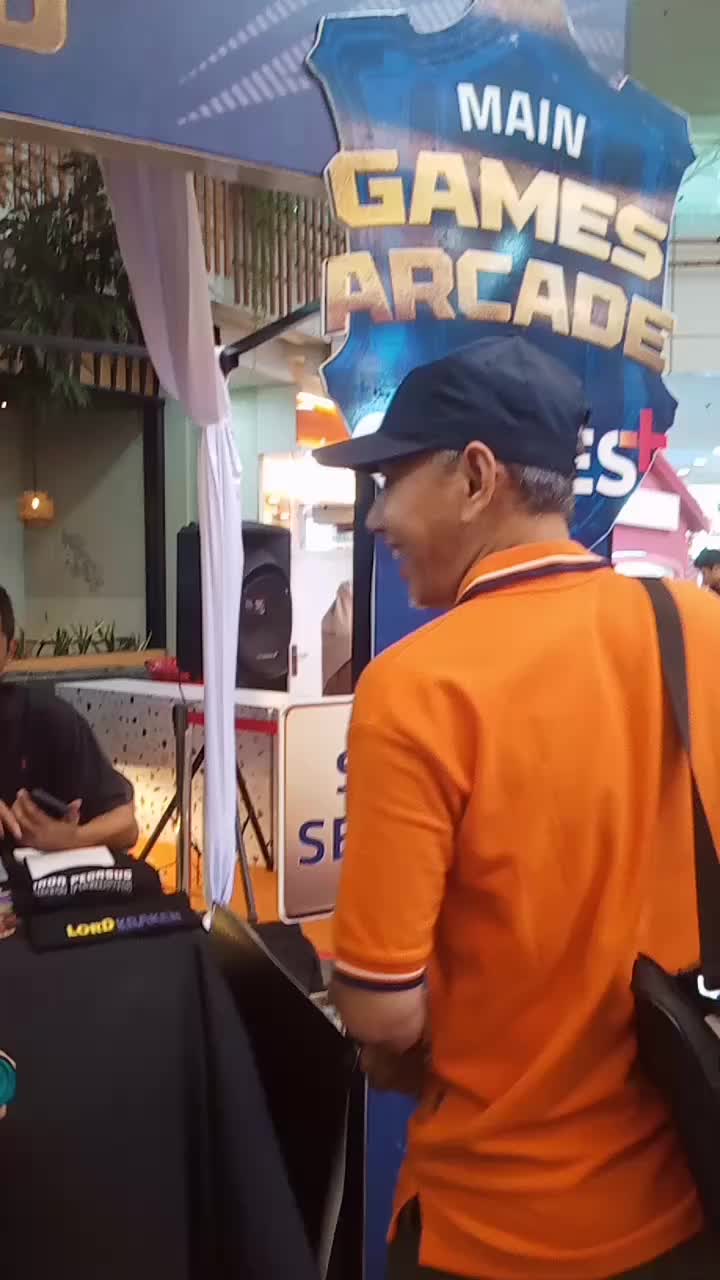 RCTI nobar #supershowrctiplus
#NpbaTimnasRCTIPLUS
