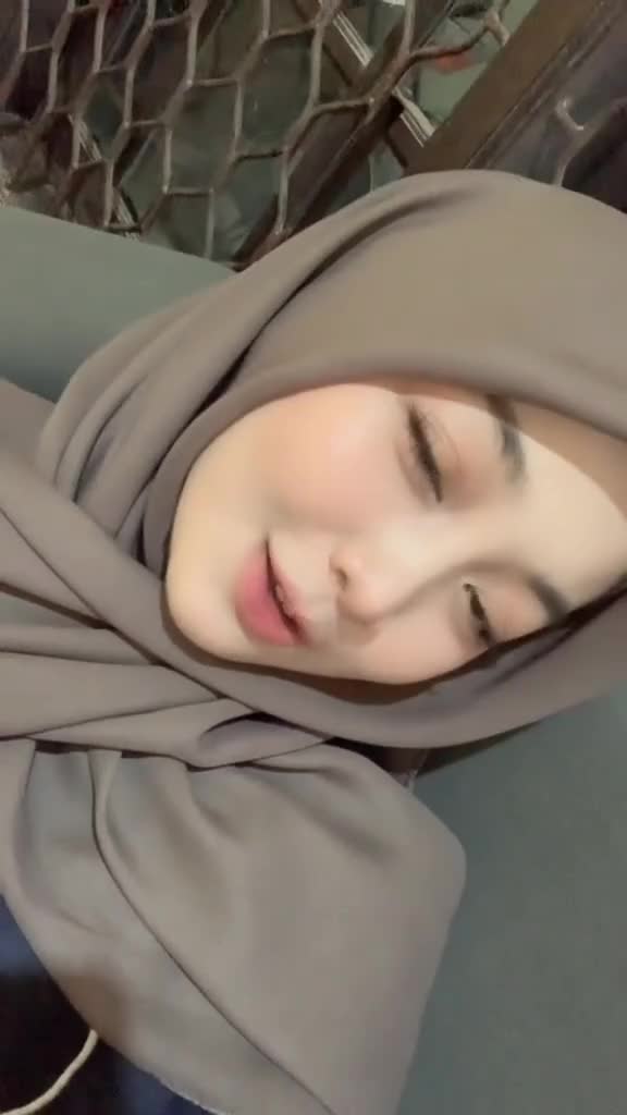gausah di tonton sampai akhir, ga penting juga 😏