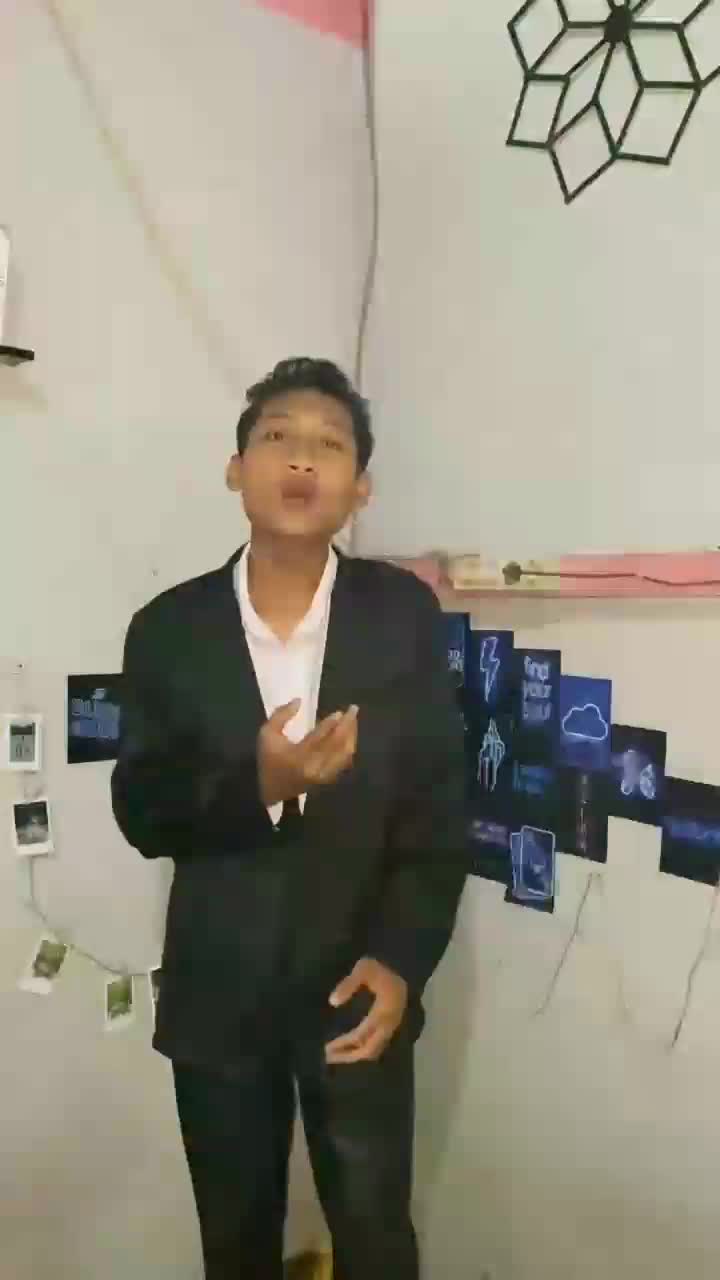 KDI 2025 Bayu Asal Provinsi Kalimantan barat kabupaten Kayong Utara Umur 16thn Judul lagu Gulali   #OnlienAuditionKDI2025 